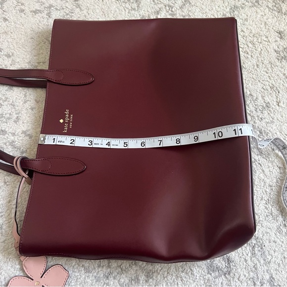 Kate Spade Kerri Tote Bag Leather Burgundy Purple Flower Charm Preppy Classic - Picture 6 of 12